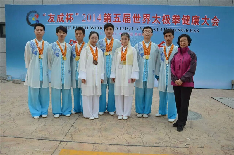 健康大会_副本.jpg 健康大会_副本.jpg